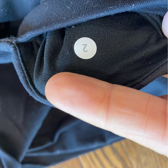 Lululemon Black Align Cropped Leggings, size 2 with 20” inseam - Picture 3 of 4
